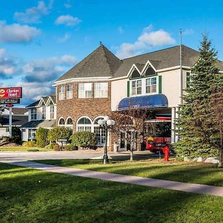 Clarion Hotel Beachfront Mackinaw Stadt Exterior foto